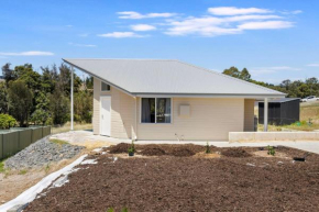 Hill View Cottages - Sail B